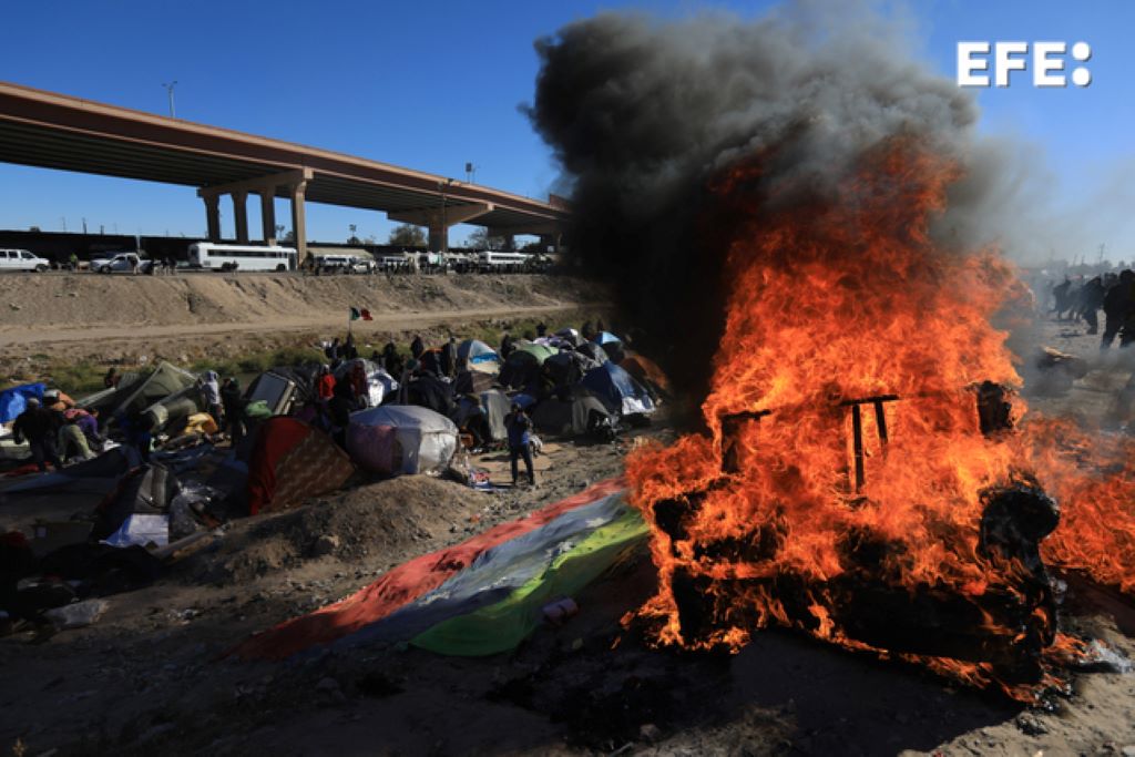Migrantes y autoridades se enfrentan en el norte de México - noticiacn