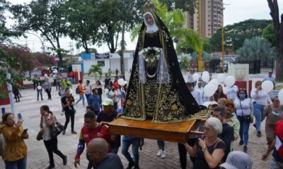 Valencianos veneraron a la Virgen del Socorro - noticiacn