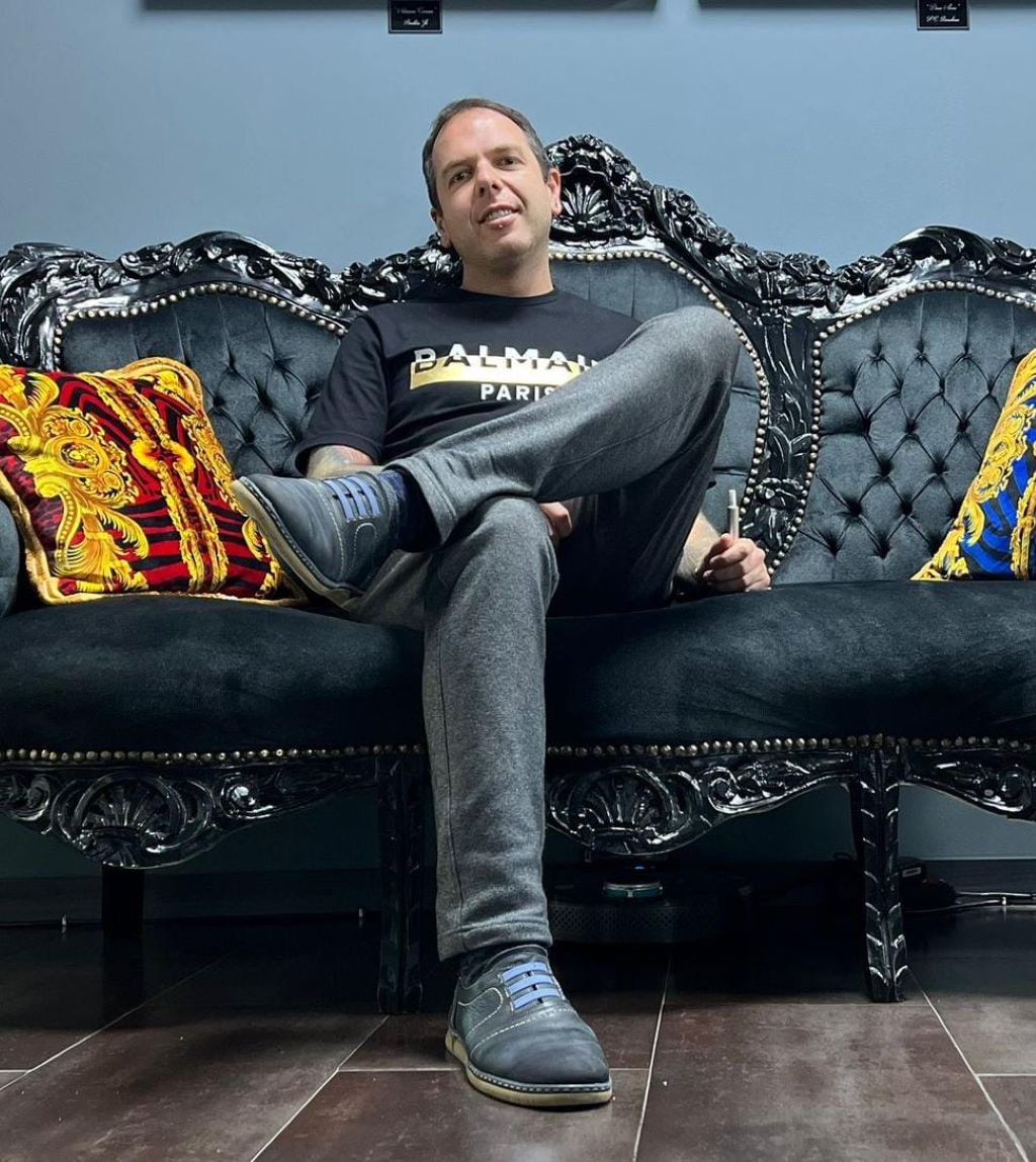 Pedro José Pérez se consagra como tatuador - noticiacn