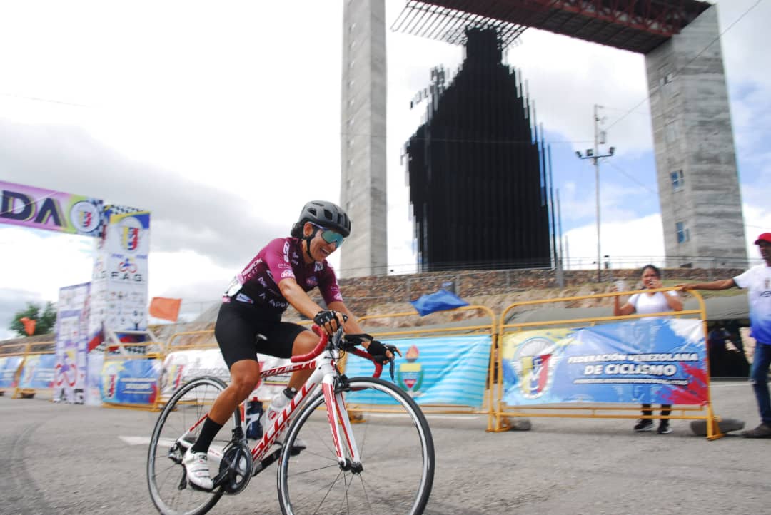 tercera etapa de la Vuelta a Venezuela Femenina - acn 