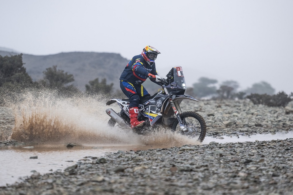 Nicolás Cardona completa mitad de Rally Dakar - noticiacn