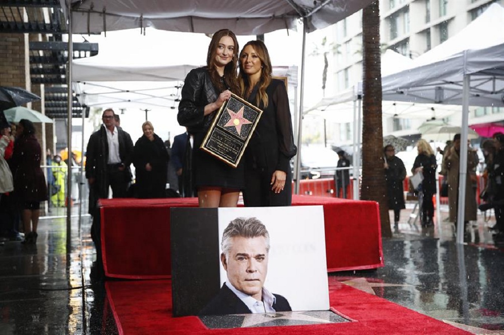 Ray Liotta recibe estrella de Hollywood - noticiacn