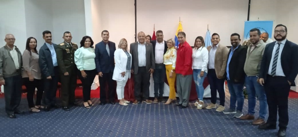 Concejo de Naguanagua honró a médicos -noticiacn