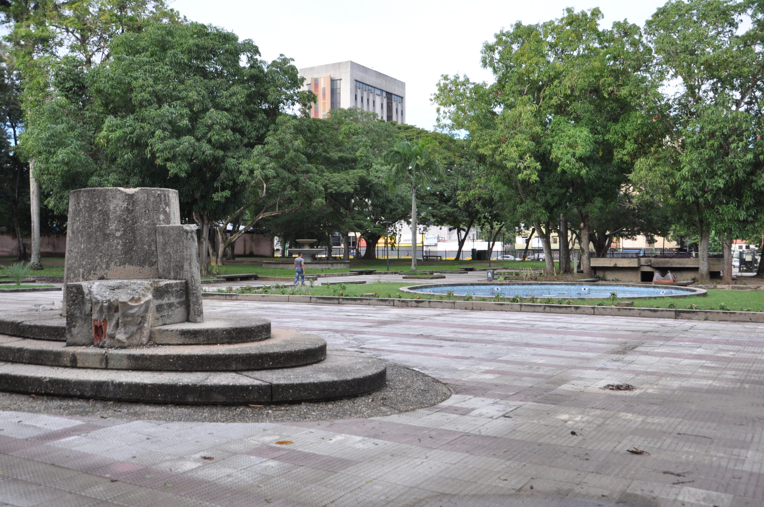 plaza salvador Montes de Oca